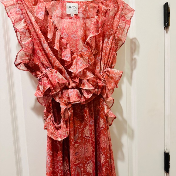 Dress - Picture 3 of 3